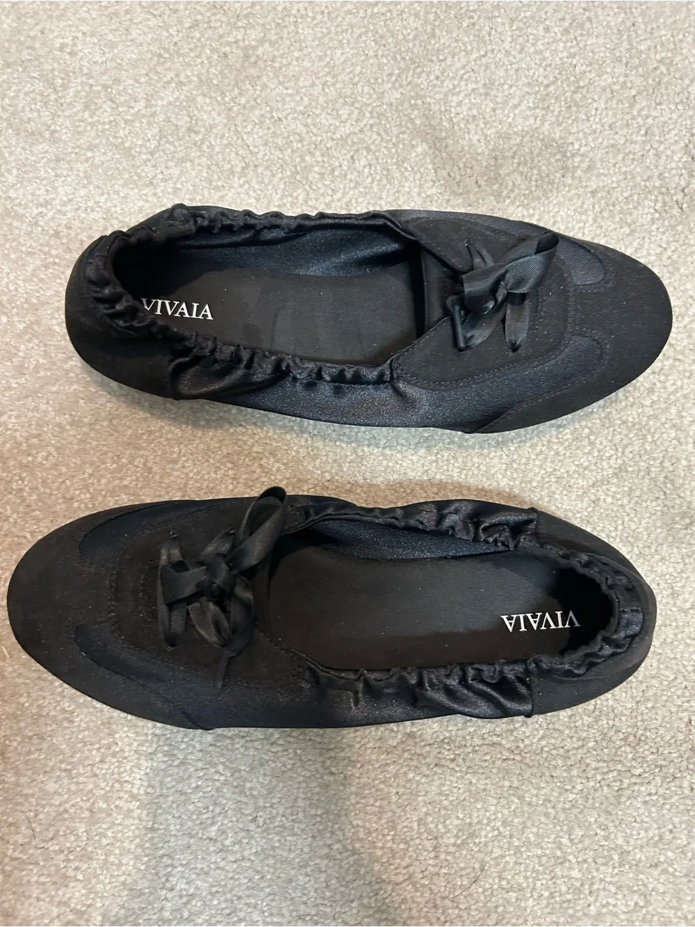 VIVAIA Black Sneakerina Ballet Flats with Bow - size 8 - Machine Washable